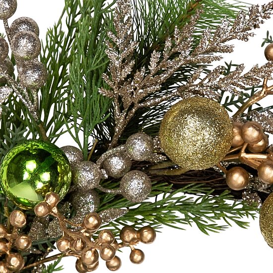 Northlight Ornaments And Berries Glittered Wreath