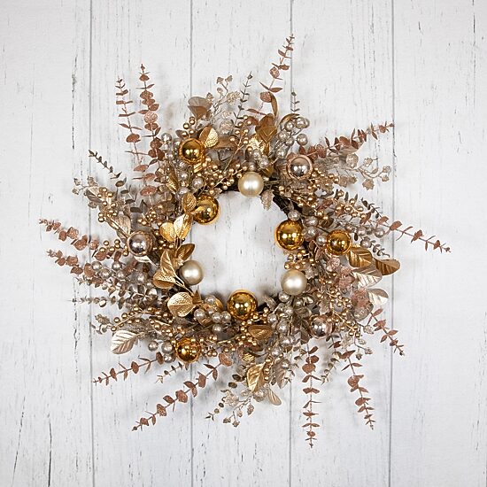 Northlight Holly And Berry Wreath