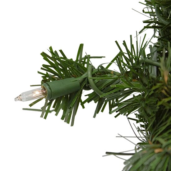 Northlight Deluxe Windsor Pine With Clear Lights Pre-Lit Wreath