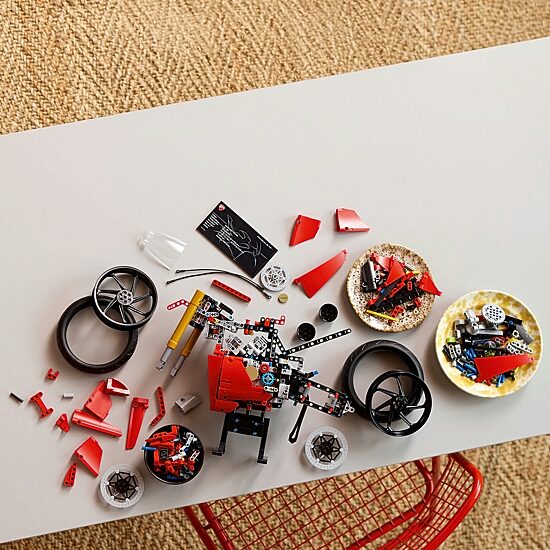 LEGO® Creator V4 S Motorcycle Building Blocks 1603-pc.