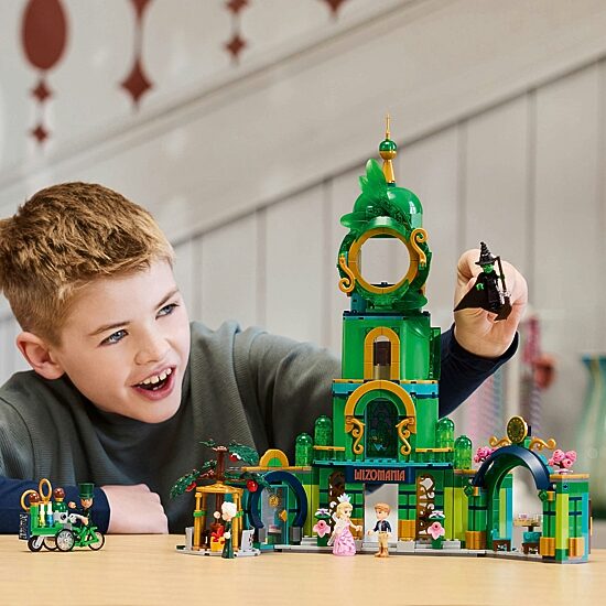 LEGO® Wicked Emerald City 75684 Building Blocks 945-pc.