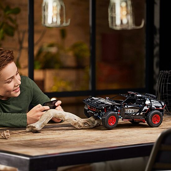 LEGO® Technic™ Audi Rs Q Etron Building Blocks 914-pc.