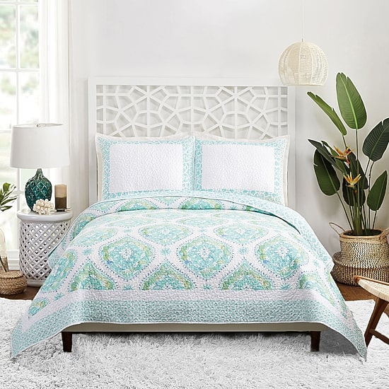 Dena Home Bohemian Breeze 3-pc. Reversible Quilt Set