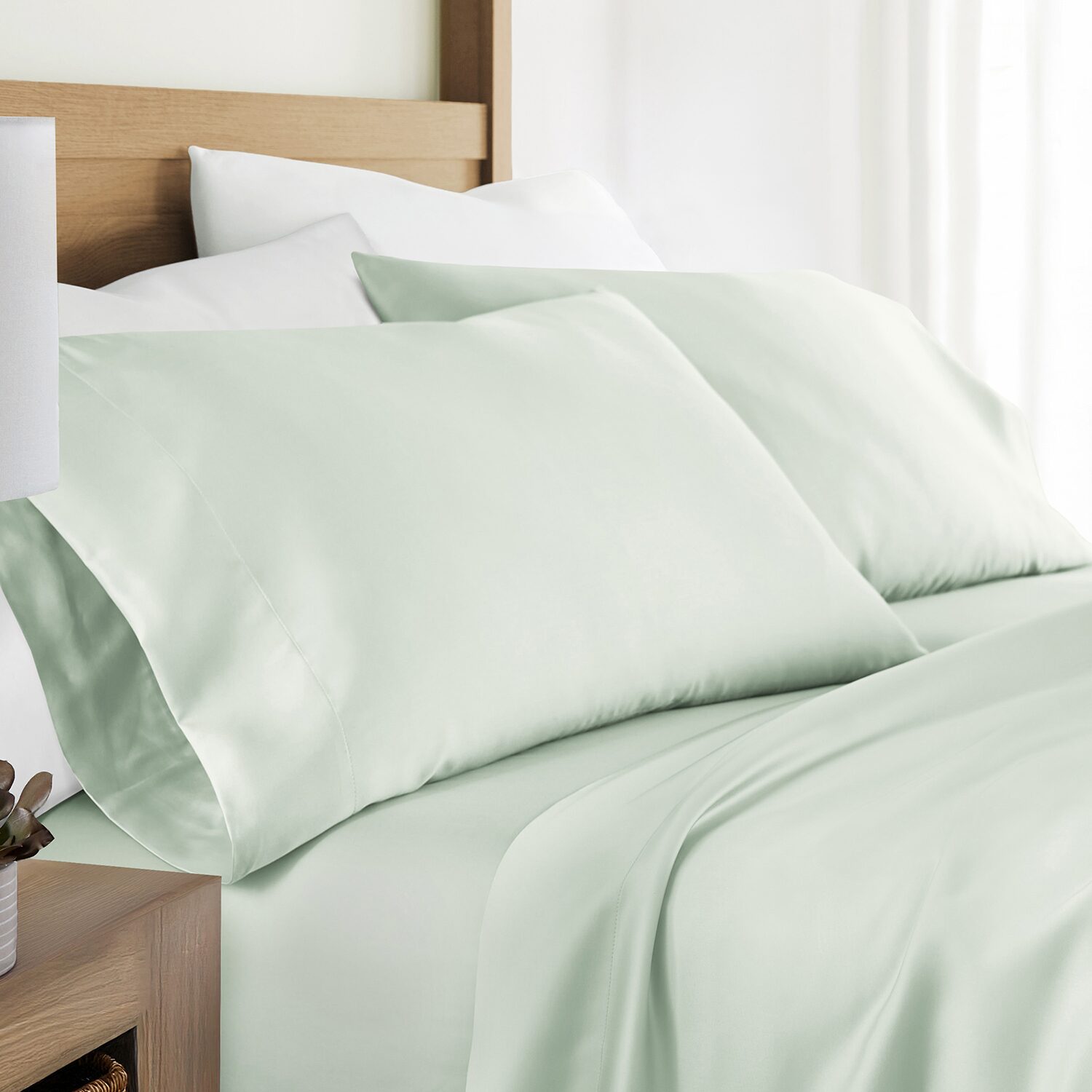 Casual Comfort Sateen Weave Rayon From Bamboo Temperature Regulating Pillowcase