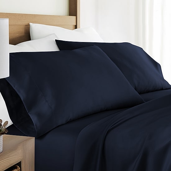 Casual Comfort Sateen Weave Rayon From Bamboo Temperature Regulating Pillowcase