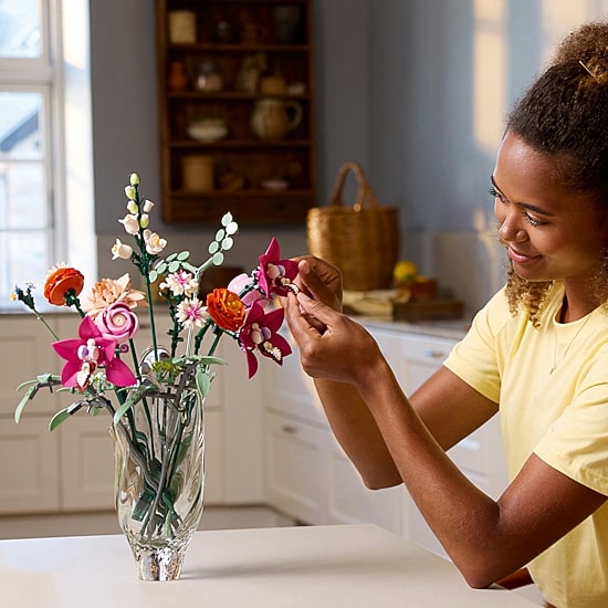 LEGO® Botanicals Flower Bouquet Building Blocks 749-pc.