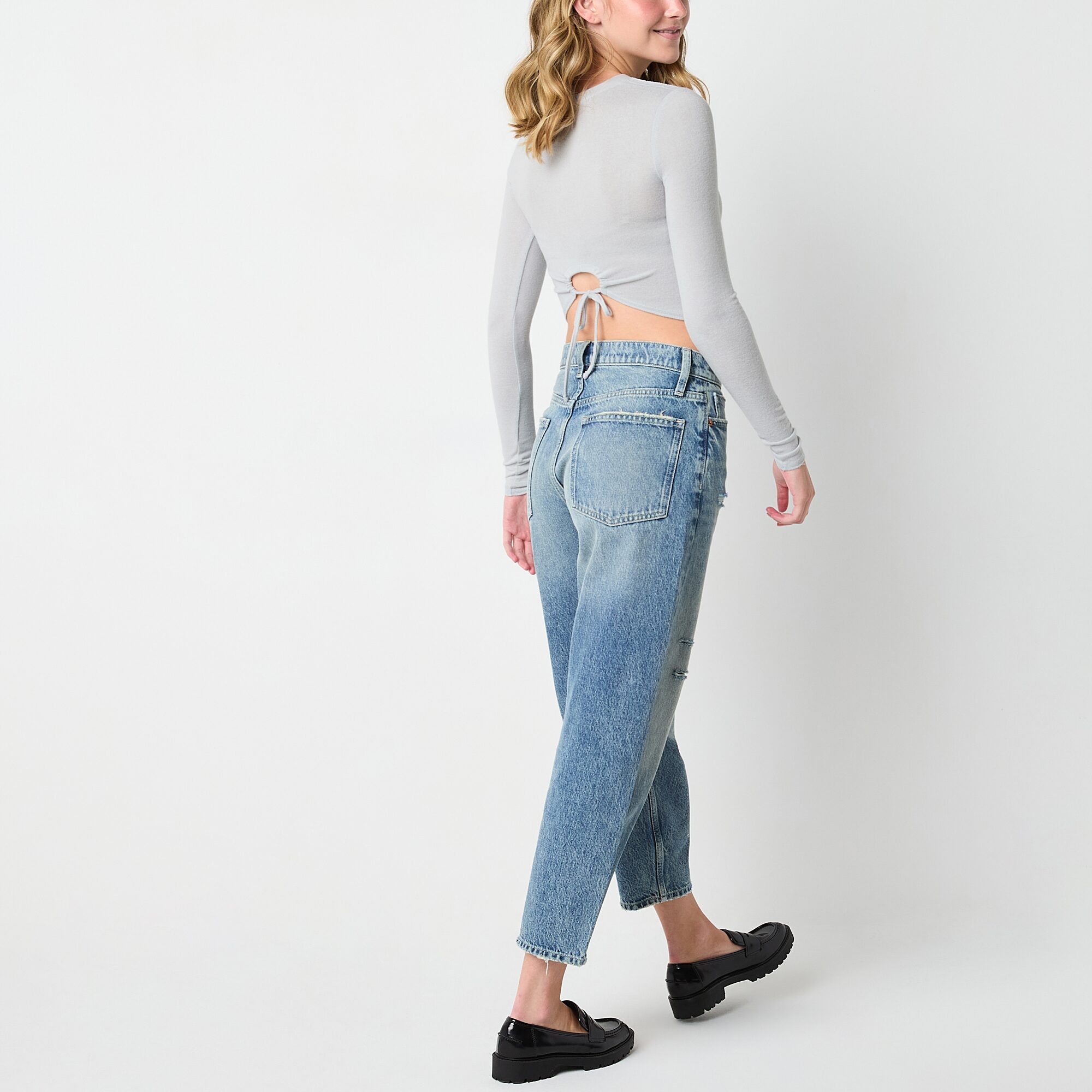 Arizona Cozy Tie Back Womens Juniors Crew Neck Long Sleeve T-Shirt