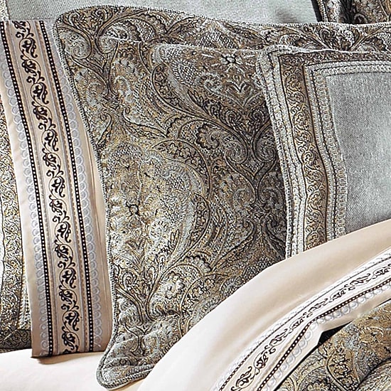 Queen Street Paulina 4-pc. Damask + Scroll Comforter Set