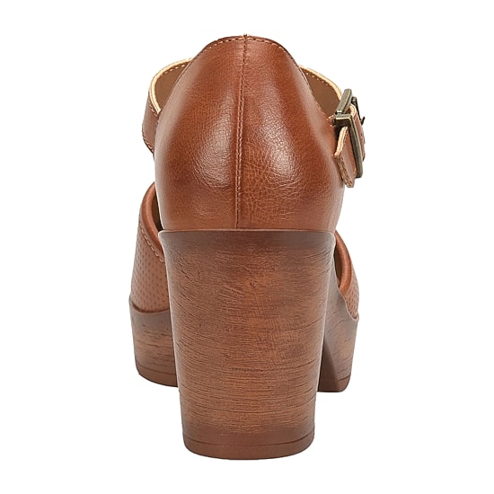 BOC by Born Gia Womens Round Closed Toe Clogs