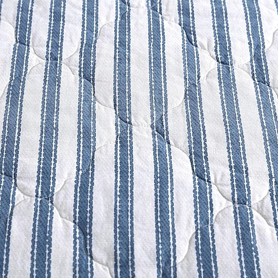 Stone Cottage Willow Way Ticking Quilt Set