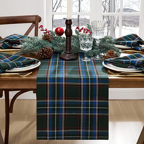 Threadmade Stowe Tartan Holiday Plaid Table Runner In Green