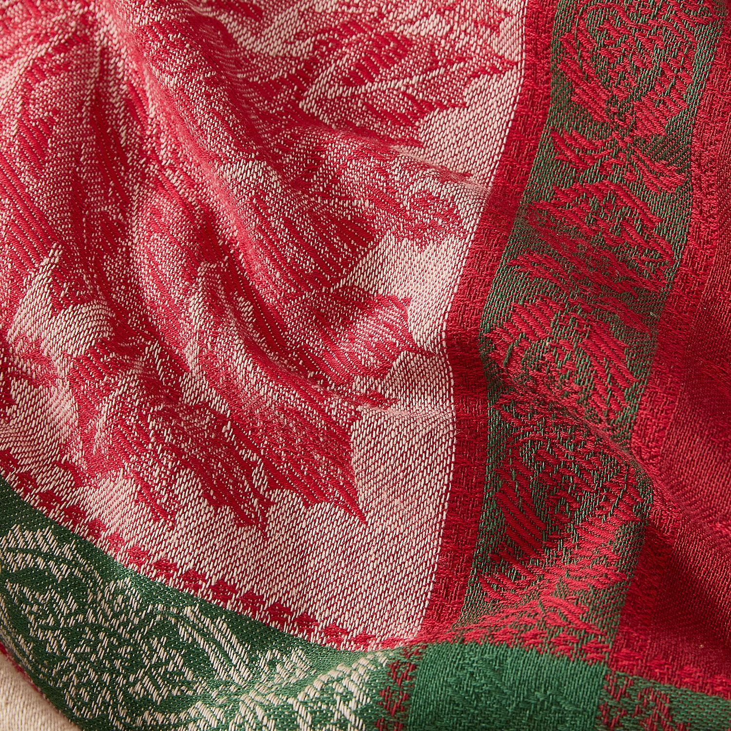 Threadmade Prestige Poinsettia Jacquard 4-pc. Napkins