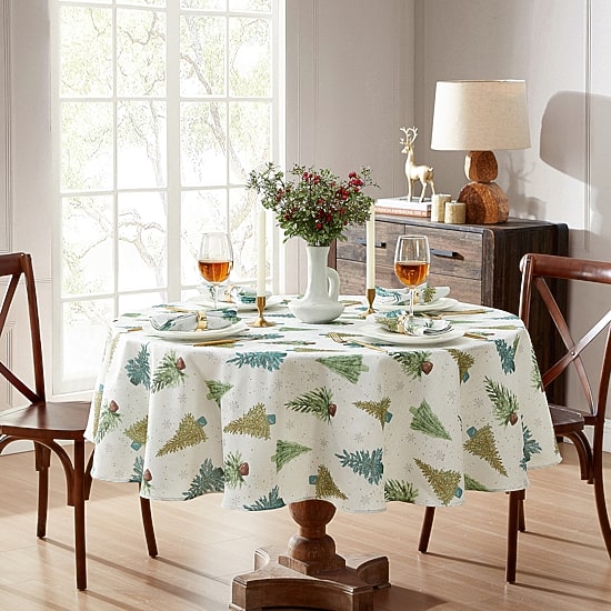 Elrene Home Fashions Lucina Twinkle Trees Holiday Lurex 70" Round Tablecloths