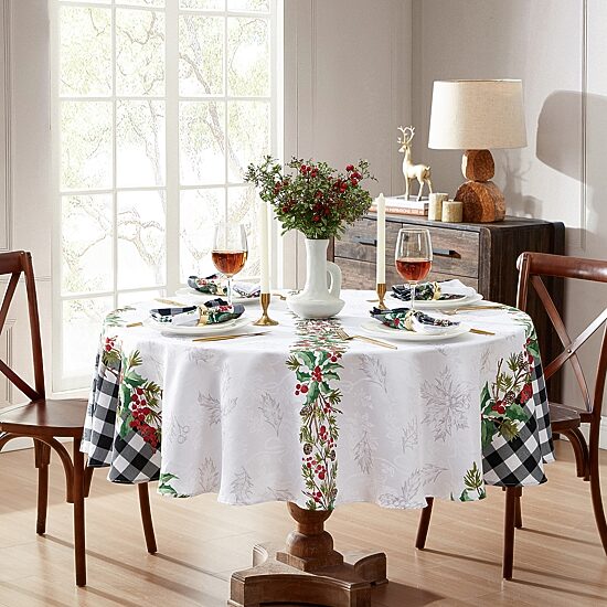 Threadmade Holly Farmhouse Charm Holiday Round Tablecloth
