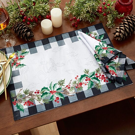 Threadmade Holly Farmhouse Charm Holiday Fabric 4-pc. Placemat