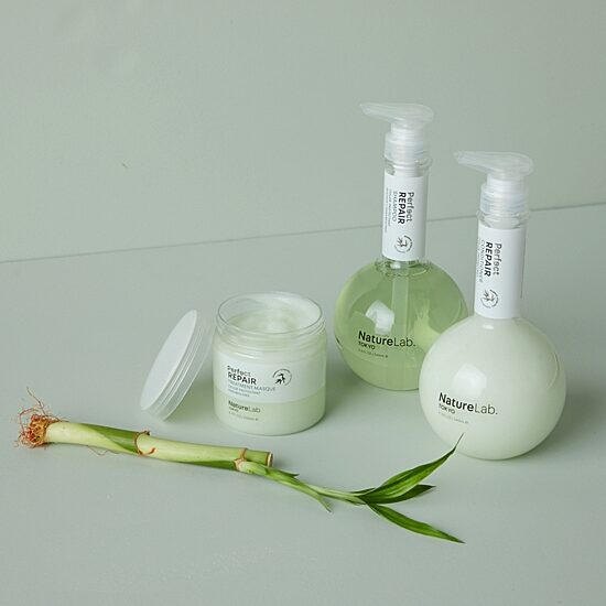 Naturelab. Tokyo Perfect Repair Shampoo