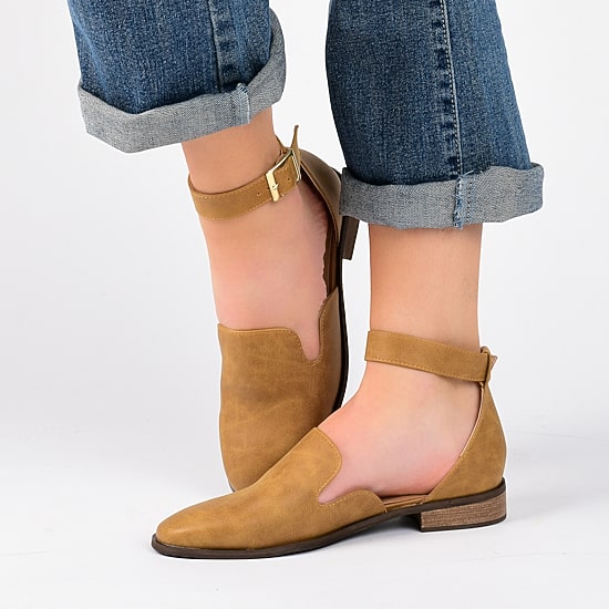 Journee Collection Loreta Womens Round Closed Toe Loafers