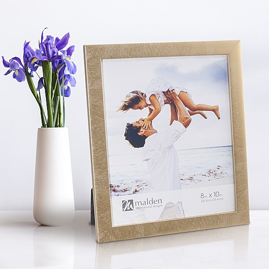 Malden 8x10 Gold Linear Tabletop Frame