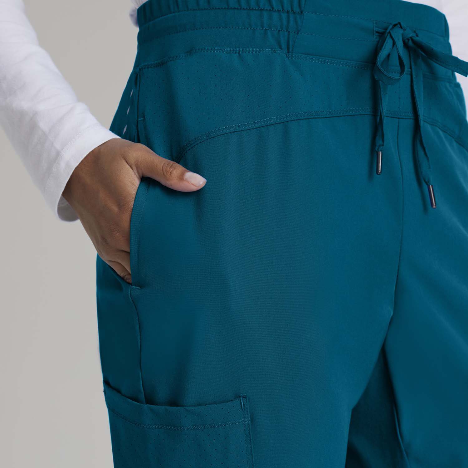Barco One Bop513 Boost 3-Pocket Mid-Rise Jogger Womens Scrub Pant