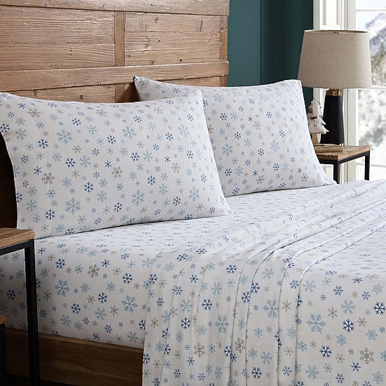 Beatrice Home Fashions Holiday Flannel Sheet Set