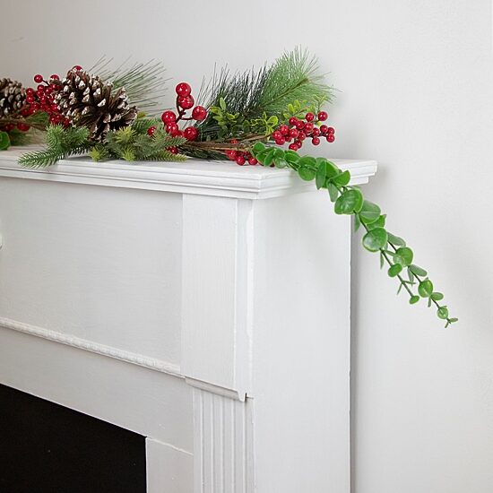 Northlight Berry Pine And Eucalyptus Unlit Christmas Indoor Garland