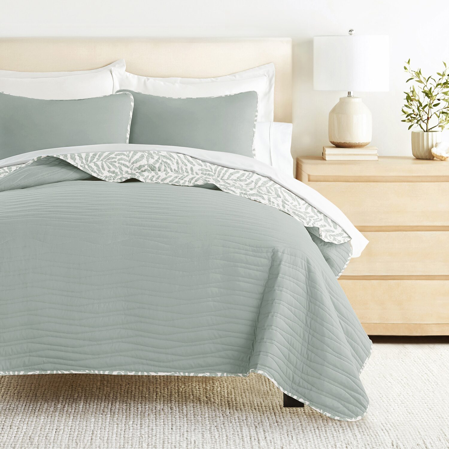 Casual Comfort Reversible Quilt Set