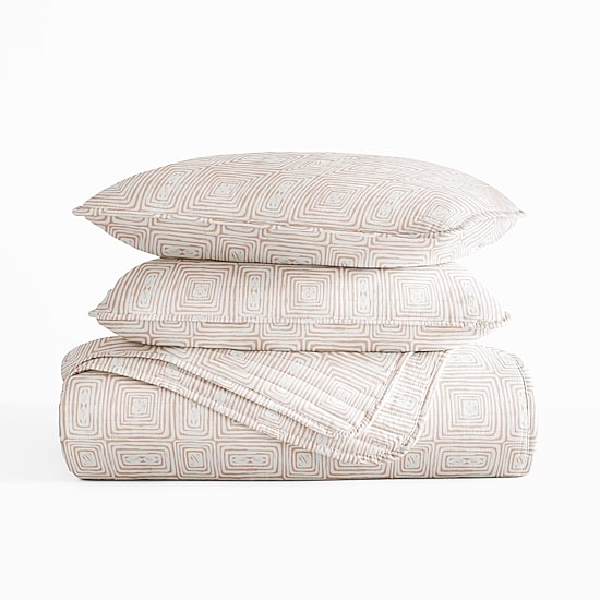 3 Piece All Season Lightweight Pattern Quilt Set