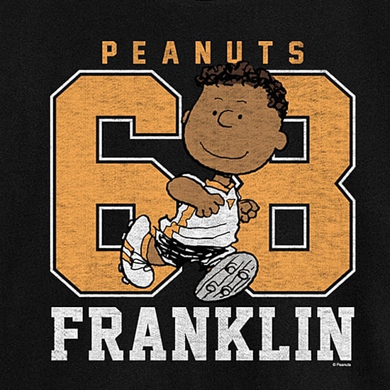 Womens Crew Neck Short Sleeve Regular Fit Peanuts Graphic T-Shirt