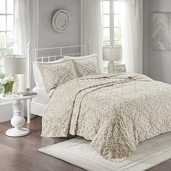 Madison Park Sarah 3-pc. Bedspread Set