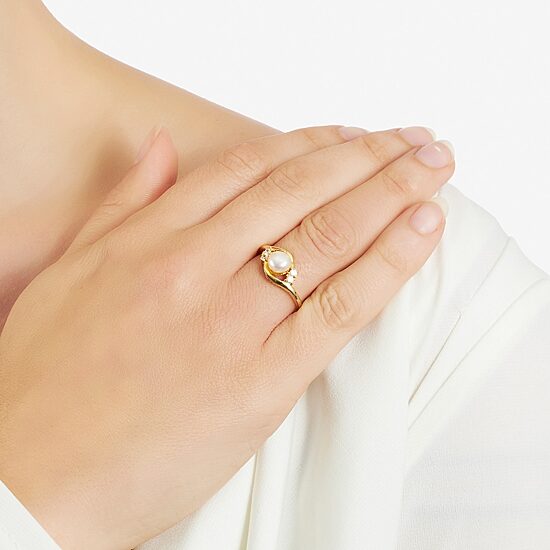 Silver Treasures Womens White Cultured Freshwater Pearl Cubic Zirconia 14K Gold Over Silver Promise Ring