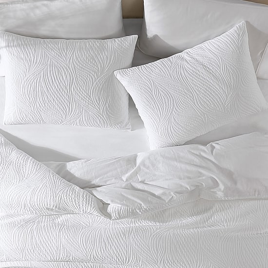 Riverbrook Home Walsh Matelasse 4-pc. Midweight Down Alternative Comforter Set