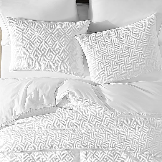 Riverbrook Home Dalan Matelasse 4-pc. Midweight Down Alternative Comforter Set
