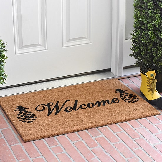 Calloway Mills Welcome Pineapples Outdoor Rectangular Doormat