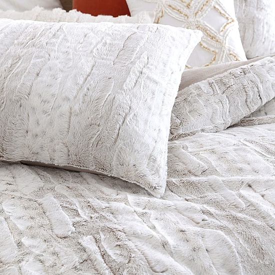 CHF Snow Leopard 3-pc. Comforter Set