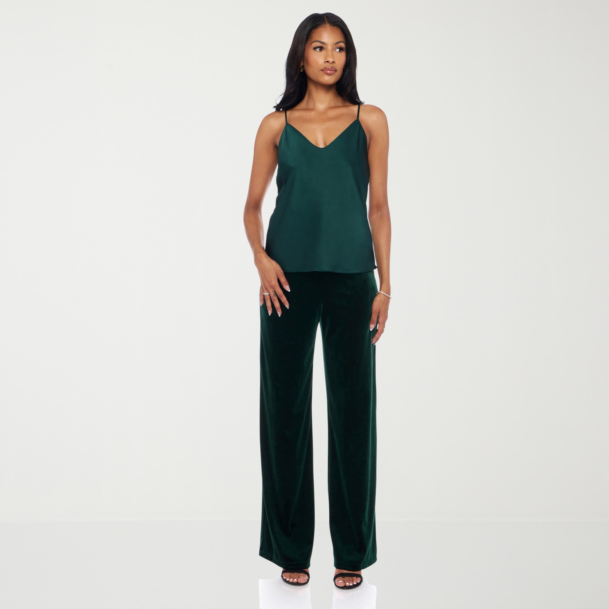 Premier Amour Womens Sweetheart Neck Sleeveless Camisole