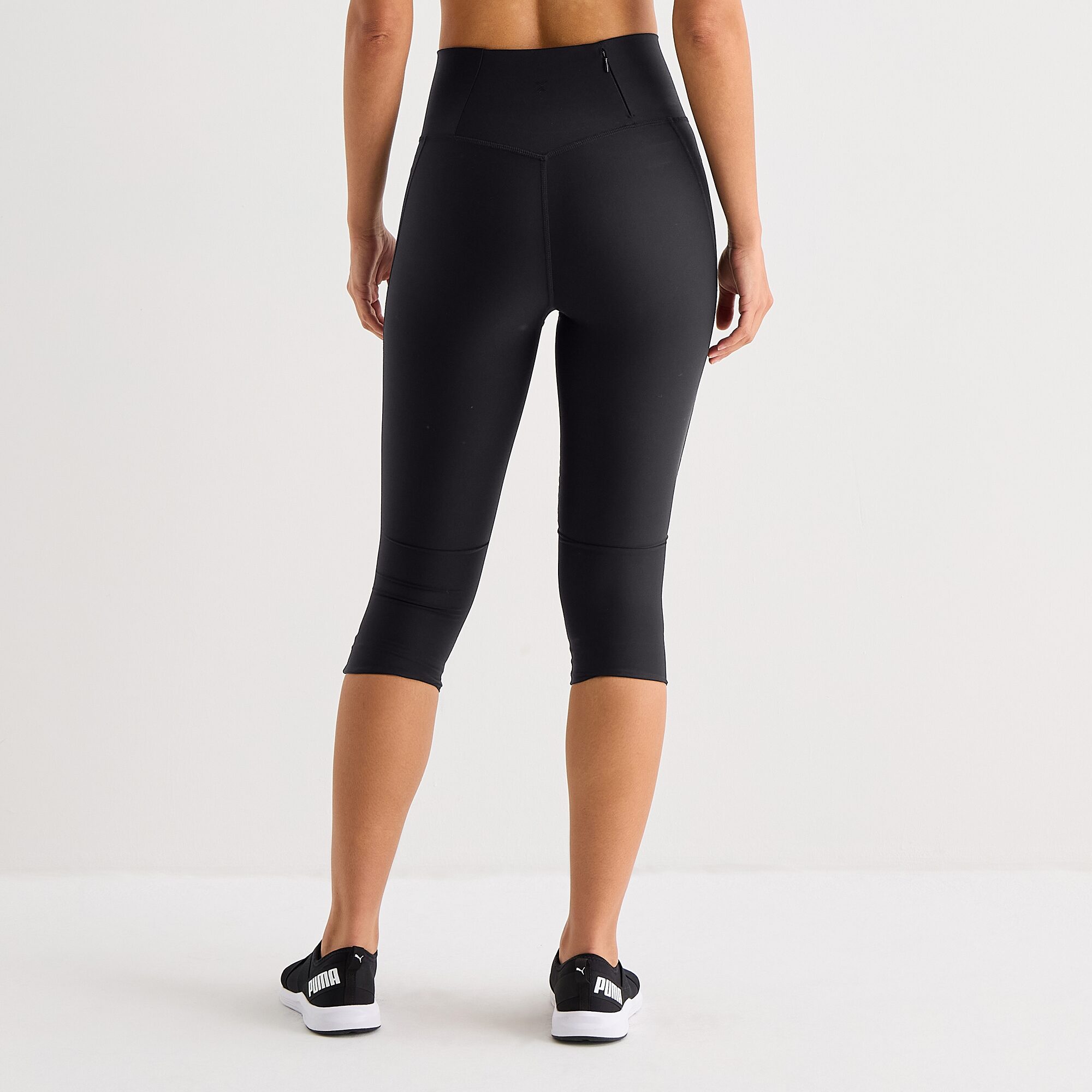 Xersion EverContour+ Womens High Rise 21" Cropped Legging