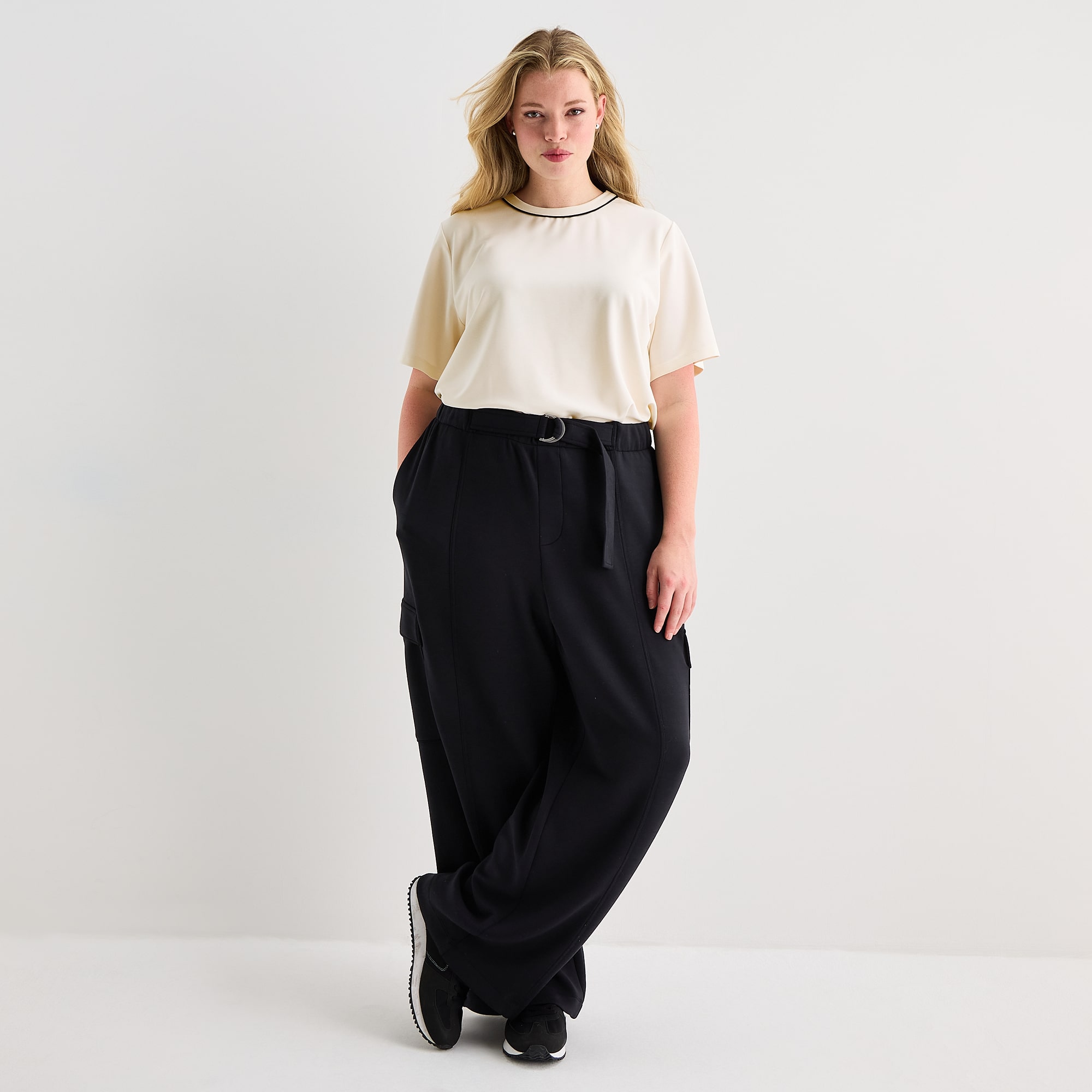 Stylus Womens Plus Wide Leg High Rise Cargo Pant