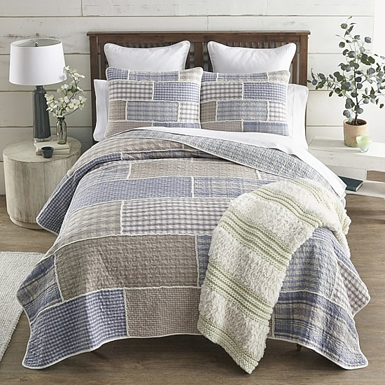 Donna Sharp Slate Cobblestone Pieced Cotton Quilt Set
