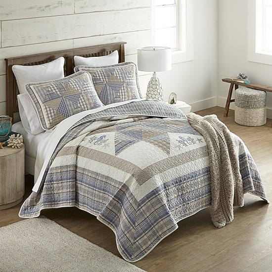 Donna Sharp Coastal Star Twin Embroidered Pieced Cotton Quilt Set