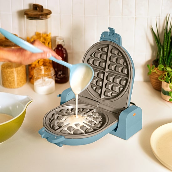 bella Flip & Store Waffle Maker, Fits-anywhere™ kitchenware