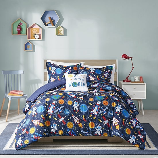 Intelligent Design Kids Conner Transportation Comforter Set with decorative pillow