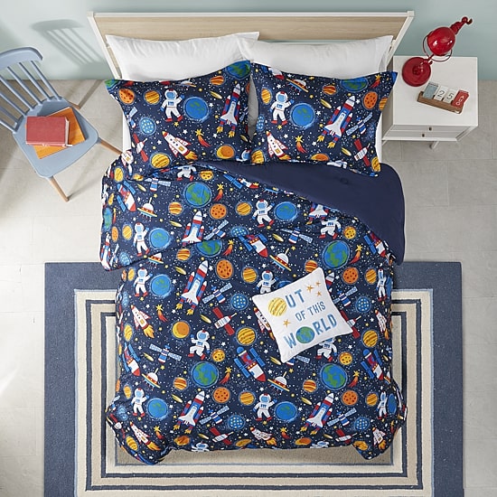 Intelligent Design Kids Conner Transportation Comforter Set with decorative pillow