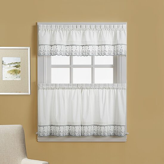 CHF Abby Rod Pocket Tailored Valance