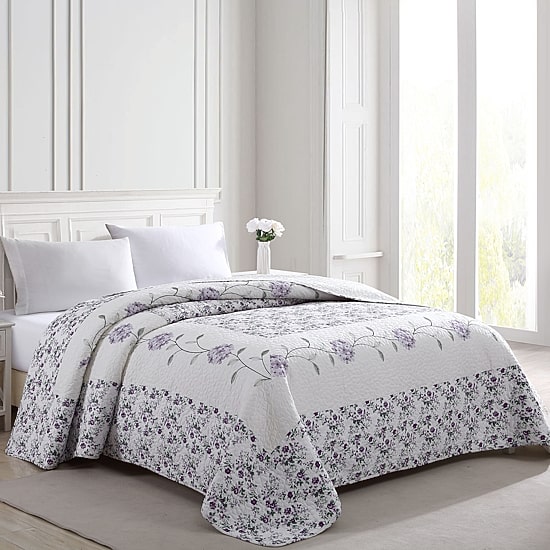 Beatrice Home Fashions Carnation Embroidered Bedspread