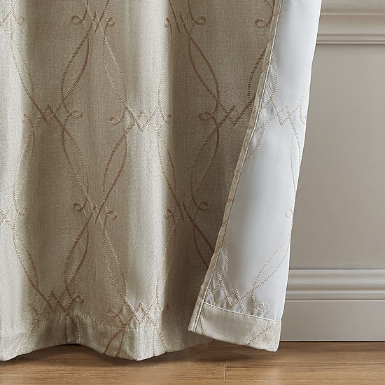 Threadmade Palmetto Grommet Top Energy Saving Blackout Set of 2 Curtain Panel