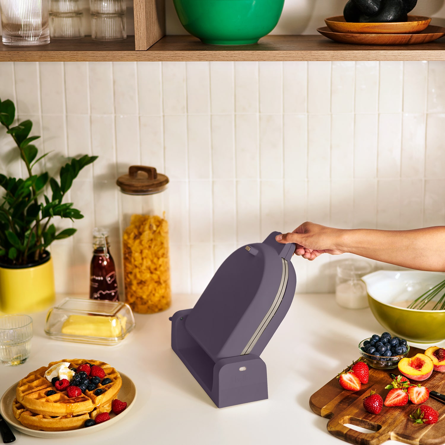 bella Flip & Store Waffle Maker, Fits-anywhere™ kitchenware