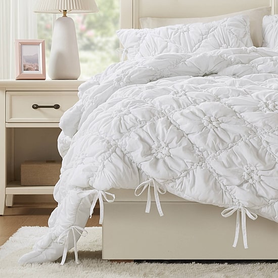 Intelligent Design Graley Puffy Floral Comforter Set