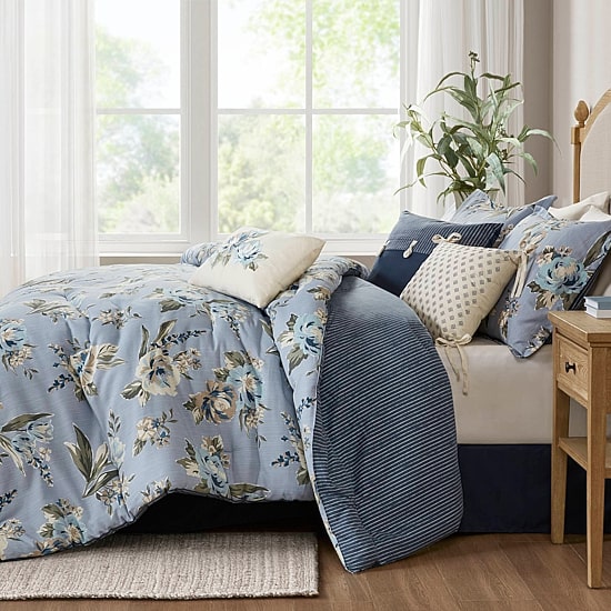 Madison Park Isadora Vintage Floral 7-pc. Reversible Comforter Set