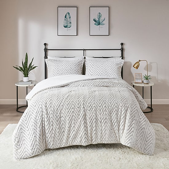 Madison Park Aurora Ultra Plush Down Alternative Easy Care Comforter Set