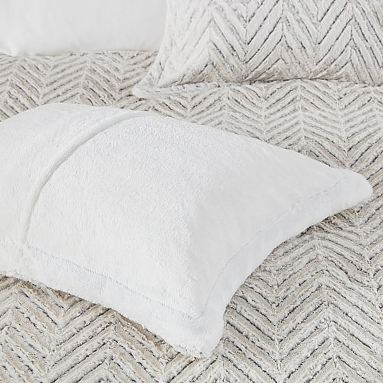Madison Park Aurora Ultra Plush Down Alternative Easy Care Comforter Set